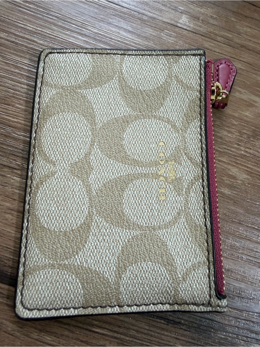 Coach Signature Canvas Card Case with Pink Trim - Picture 2 of 8